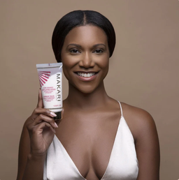 5124 Pure Radiance Exfoliating Scrub With Pomegranate Enzymes