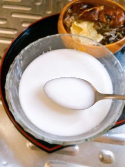 Easy Way_အသင့်ချက် ကြက်စင်းကောကော်ရည်