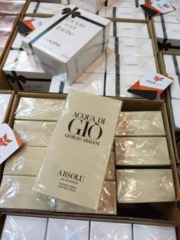 Authentic  Perfume  Pallets