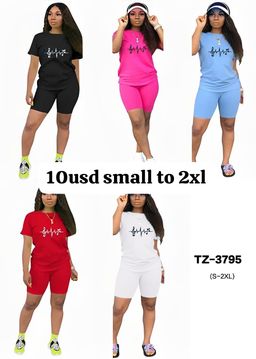 Ladies 2pc out fit 