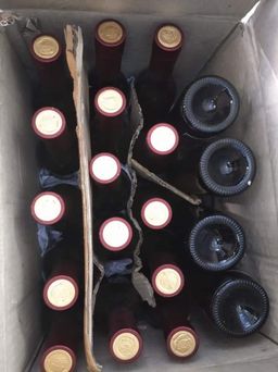 စွန့်ဦး_Coffee Wine