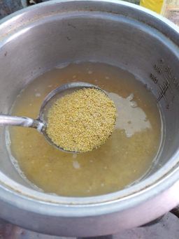 ခေါနုစုမ်_ချင်းရိုးရာ ဆပ်ဝါဆန်