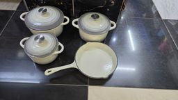 Enamel Cast Iron Cooking Pots