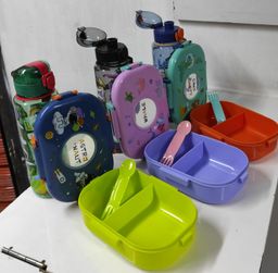 Combo Kids Space/dino cartoon  themed partitioned Snack box with unbreakable water bottle