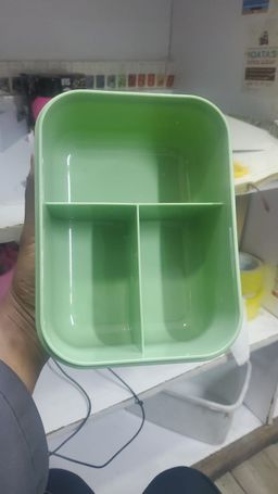 3 Grid Lunch Box