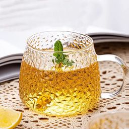 350 ml Hammer Patterned Glass Cups with a Gold Handle