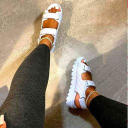 Ladies sandals
