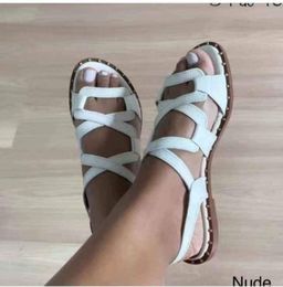 Ladies sandals
