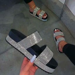Ladies sandals