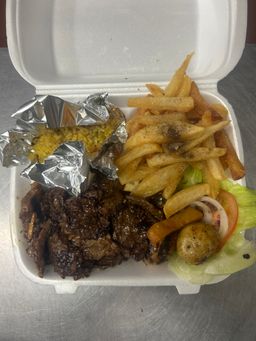 Spitbraai Lamb and roast potatoes +2 sides