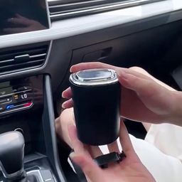 Portable Car Ashtray with Lid and Blue LED Light (1 Pc)