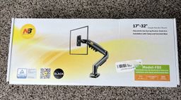 Single Arm Monitor Mount F80