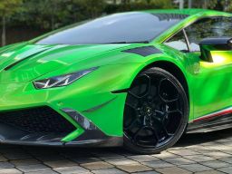 LAMBOGHINI HURACAN