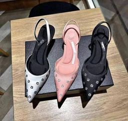 Ladies foot wear