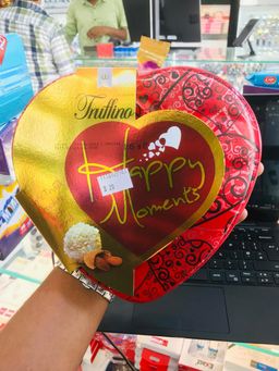 TRUFFINO HAPPY MOMENTS (195GM=16 PCS)