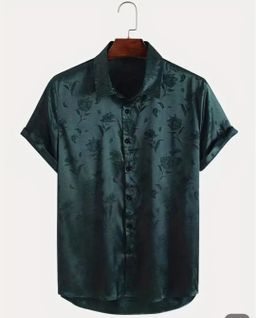 Chemise unie à manches courtes 