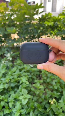 V.Jun_Silicone Airpods Case