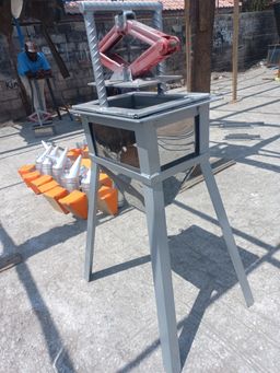 Stainless steel honey press (manual operated)