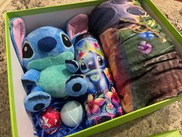 Surprise Gift Box - 💙 Stitch 
