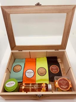 Honey House_Premium Customised Gift Box