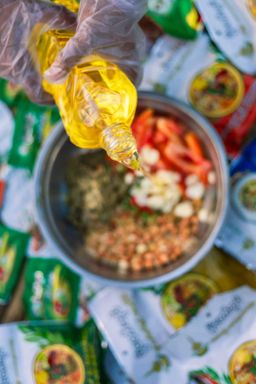 ပွဲတော်အုပ်_လက်ဖက်နှပ် နှင့် နှစ်ပြန်ကြော်