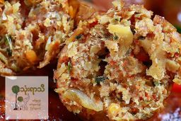 ရွှေညာသား_ဆင်ဖြူကျွန်း ဝက် / ကြက်အူတောင့် 