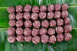 ရွှေညာသား_ဆင်ဖြူကျွန်း ဝက် / ကြက်အူတောင့် 