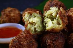 ရွှေညာသား_ဆင်ဖြူကျွန်း ဝက် / ကြက်အူတောင့် 