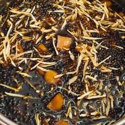 ကမ္ဘာဆယ်သိန်း_သာကူစေ့