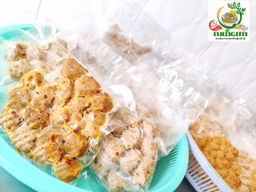 လယ်တော_အသားလုံး မာလာ