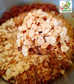 လယ်တော_ပုဇွန်ခြောက်ငရုတ်သီးကြော် 