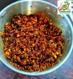 လယ်တော_ပုဇွန်ခြောက်ငရုတ်သီးကြော် 