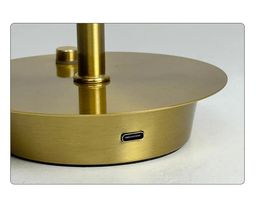 Creatice Fancy Crystal Touch Table Lamp 🛋️