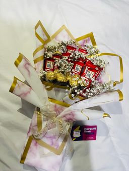 Chocolate Bouquet with 12 KitKat and 10 Ferraro added with Filling flowers