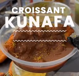 Kunafa Croissant 