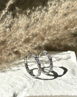 X DIAMOND HOOP (PO)