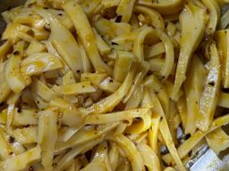 မုံရွာ အညာမုန့်_တို့ဟူးကြော်မှုန့်  