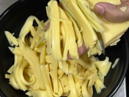 မုံရွာ အညာမုန့်_တို့ဟူးကြော်မှုန့်  