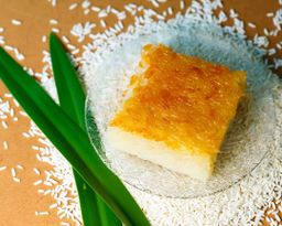 မြင့်မြင့်ခင်_အချိုပွဲ