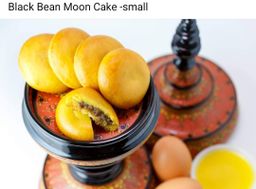 မြင့်မြင့်ခင်_လမုန့် 