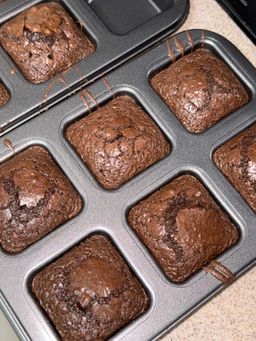 sea salt brownies bundle of 5 pieces