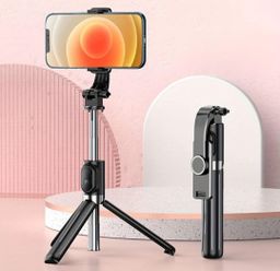 PORTABLE SELFIE STICK