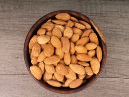 Badam Regular (California)