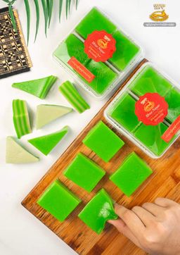 ရွှေနရား_ဆွမ်းမွှေးဂျယ်လီကျောက်ကျော