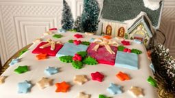 Decorated Fruit cake (500g) Design 4 