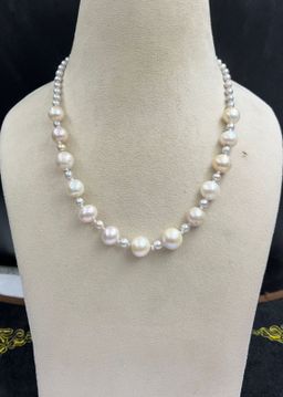 Freshwater Pearl in Sterling silver lock 
