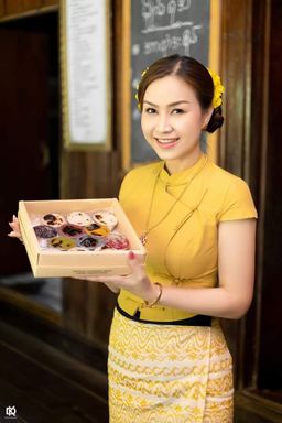 Ambrosia_နတ်သုဒ္ဓါ ရသာစုံသာကူပြင် 