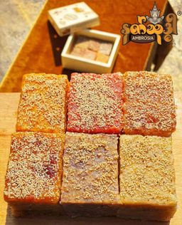 Ambrosia_နတ်သုဒ္ဓါ ဆနွင်းမကင်း 