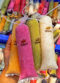 Ambrosia_နတ်သုဒ္ဓါ အုန်းနို့ ရေခဲချောင်း 