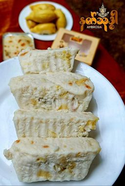 Ambrosia_နတ်သုဒ္ဓါ ဒူးရင်းသာကူပြင် 